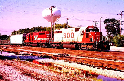 ORIGINAL EKTACHROME SLIDE SOO LINE SD-40 #753 & #759 LAGRANGE, IL JULY ...