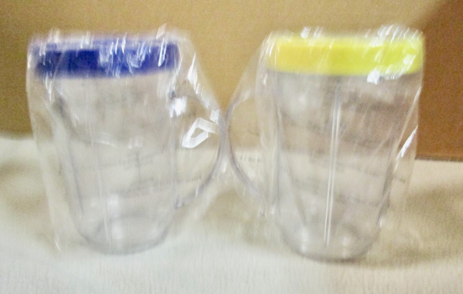 2 Magic Bullet Large 16oz Cups w/colored comfort rings  (A5)
