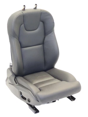 Volvo XC60 II Typ246 2.0D D4 Facelift Sitz Ledersitz Komfortsitz Vorne Rechts - Bild 1 von 4