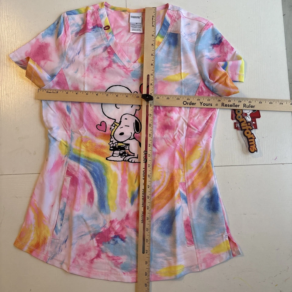 Cherokee Peanuts Women's TF752 V-Neck Top Size Small Snoopy Charlie Brown - Image 4 of 4