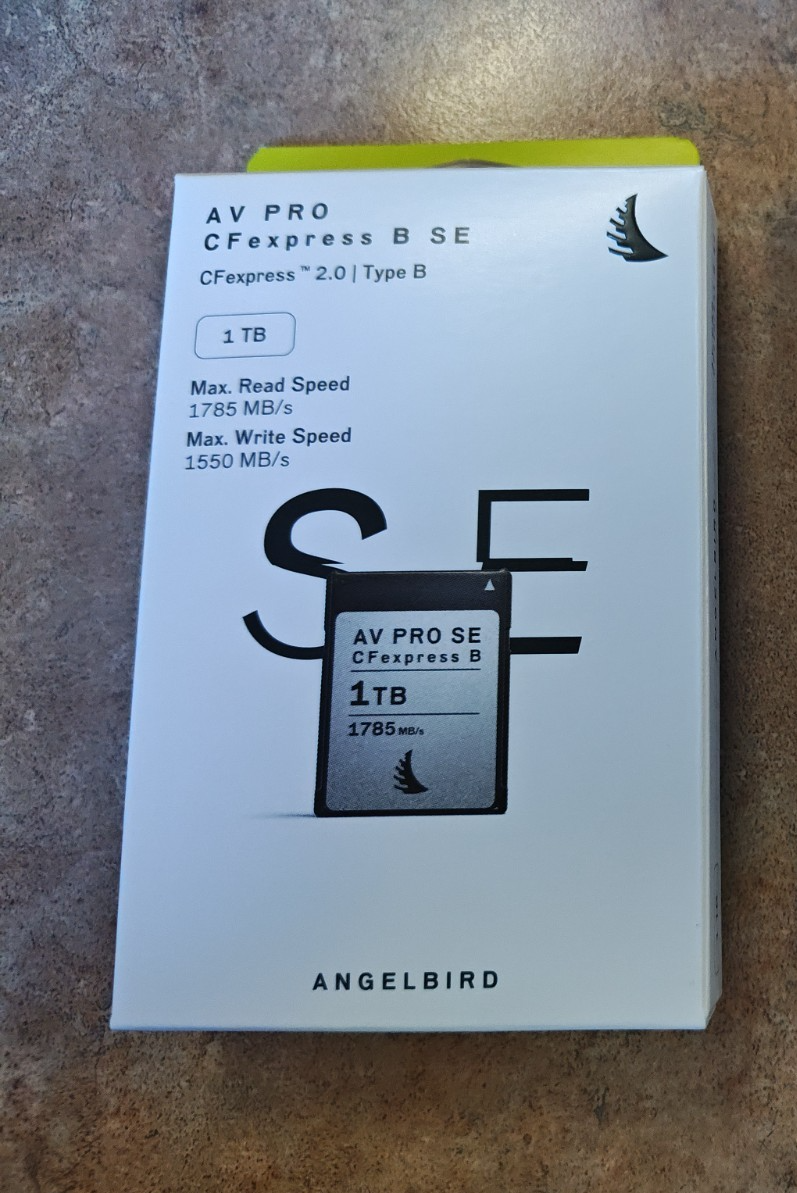 Angelbird AV PRO SE 1TB CFexpress Type B PCIe 3.0 x2 Memory Card