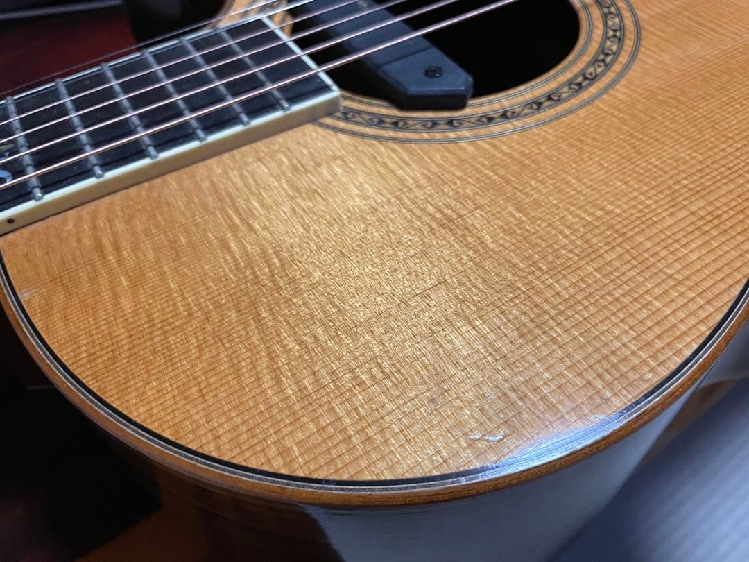 Larriv E Vintage C-19 1993 Made Late North Vancouver No