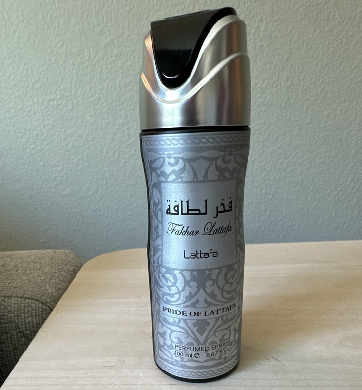 Lattafa Fakhar Lattafa Perfumed Spray Fragrance Mist 200 mL (6.67 fl oz)