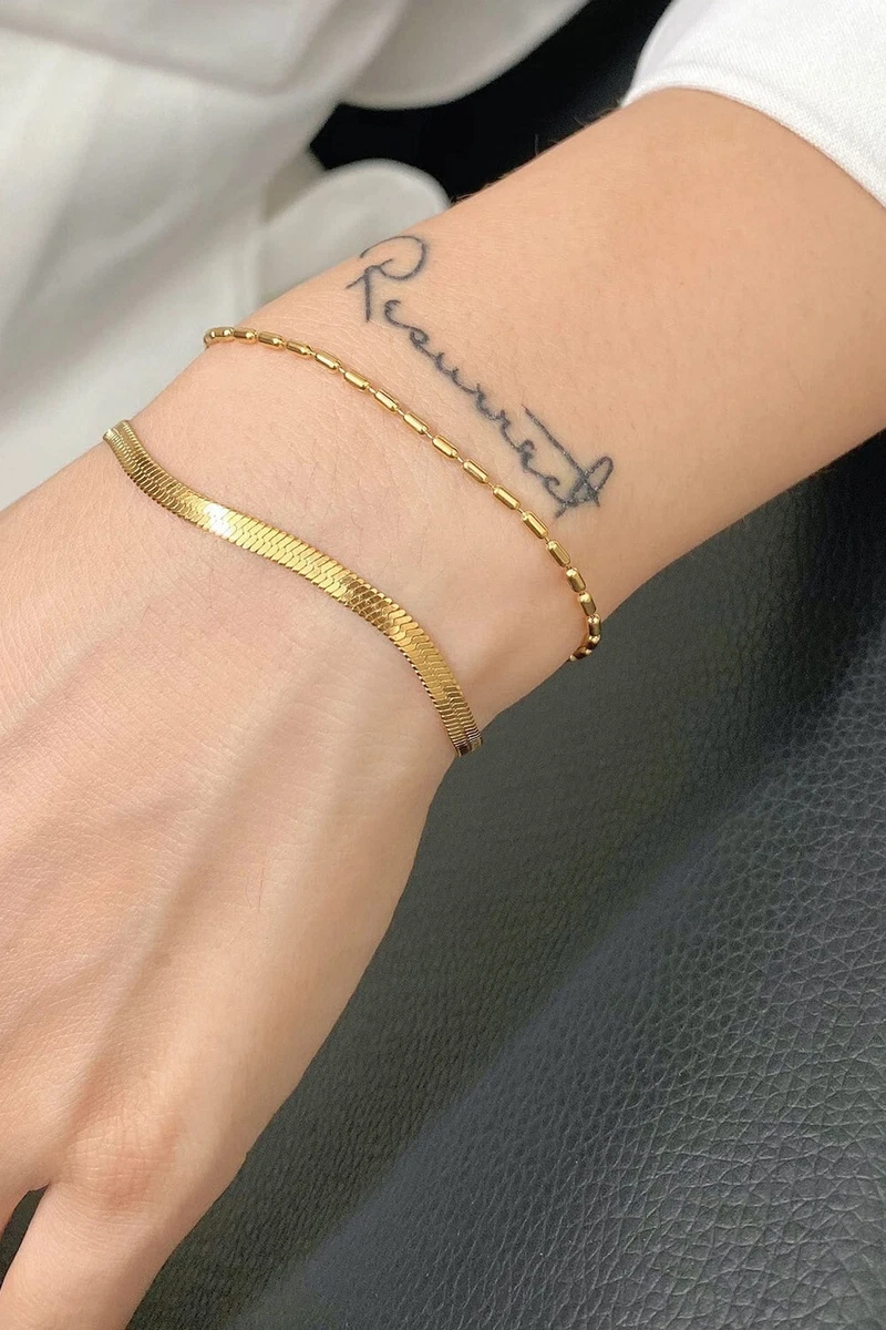 Minimalist gold bracelet online