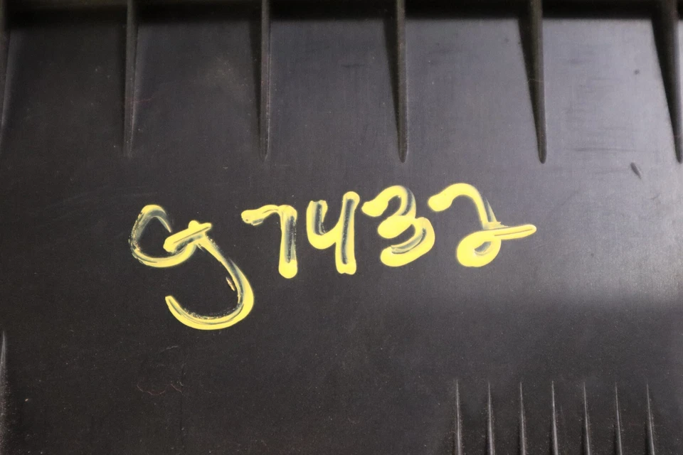 Cadillac SRX 2006 2007 velocímetro medidor de instrumento 15284100 millas 104.829 OEM Foto 2 de 4