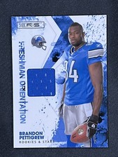 2009 DONRUSS R/S BRANDON PETTIGREW #24 FRESHMAN ORIENTATION JERSEY /299 LIONS