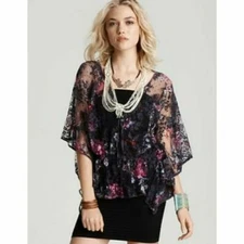 Free People- Grey Floral Boho Lace Ruffle Blouse w/ Butterfly Sleeves- Small