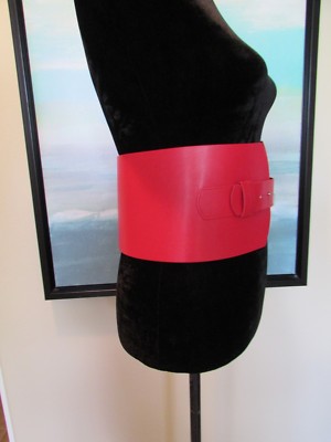 NEW Zara Red Wide Corset Belt Faux Leather Sz S 30-32 | eBay display picture 1