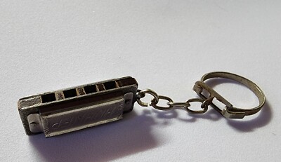 キーホルダー Hohner Keychain Amazon.com: Hohner Accordions M108 Keychain, Original Version