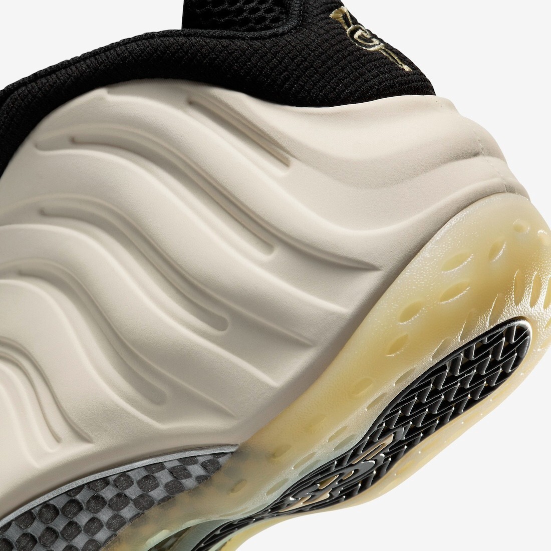 Nike Air Foamposite One Shoes Black Orewood Brown FD5855-002 Nike Air Foamposite One Shoes Black Orewood Brown FD5855-002