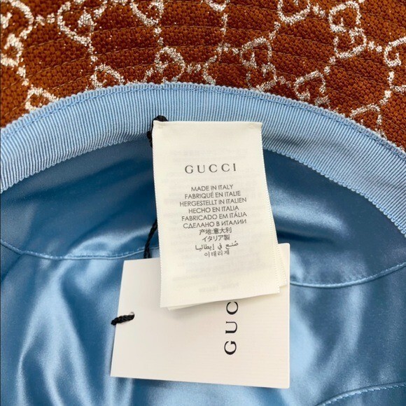 Gucci NEW With Tags GG Logo Monogrammed Brown Silver Bucket  display picture 3