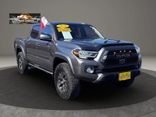 2021 Toyota Tacoma SR5 Pickup 4D 5 ft