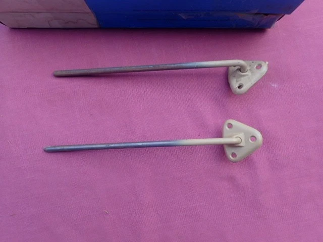 Ford Econoline 1975-80 furgoneta parasol parasol brazo conjuntos, par, ¡nuevo en stock! D5UZ-1104144-A Foto 2 de 4