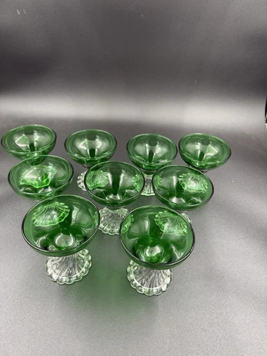 VTG Anchor Hocking 9  Burple-Inspiration Green Glass Champagne/Tall Sherbet