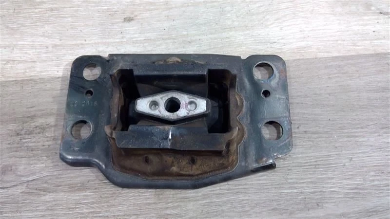 Soporte de montaje de transmisión Ford Edge 2015-2018 GG9Z6068A Foto 3 de 4