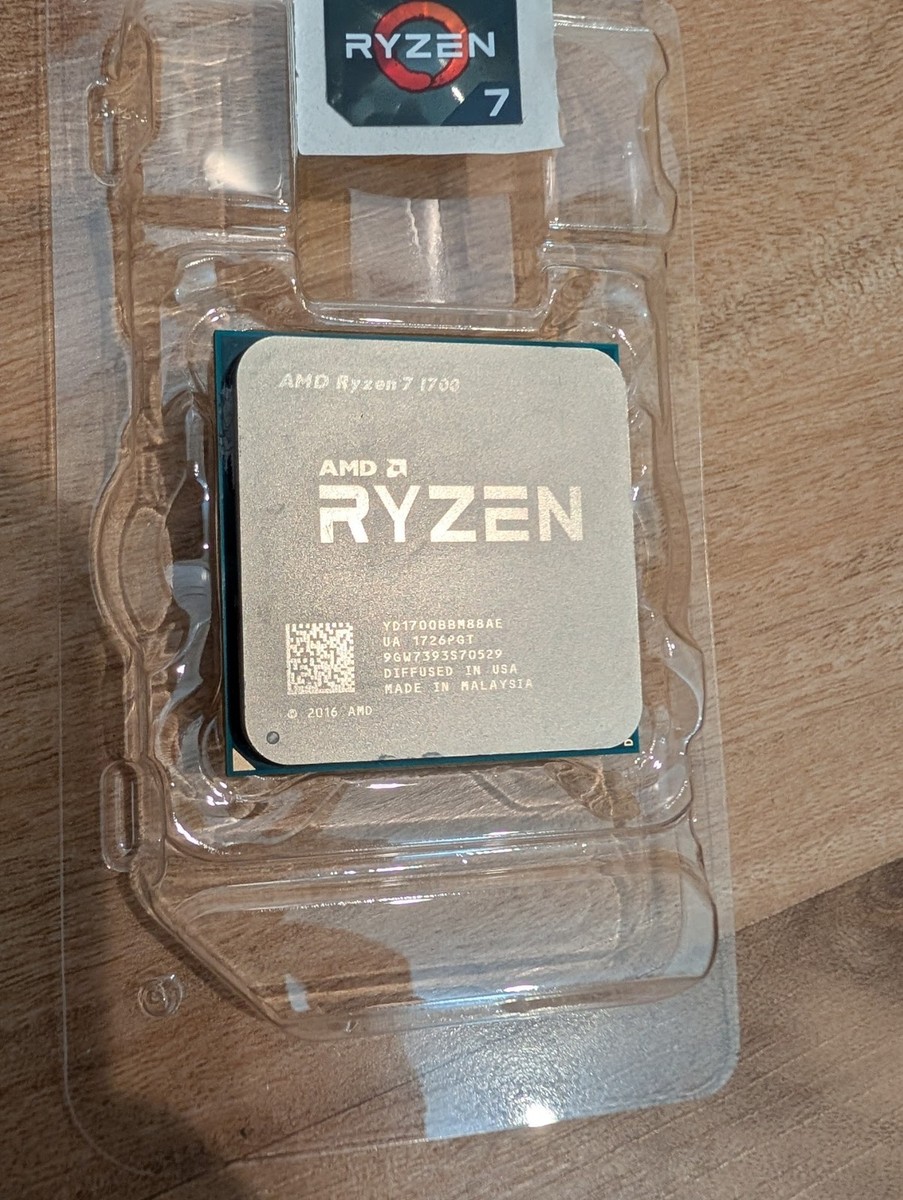AMD Ryzen 7 1700 3GHz Processor YD1700BBM88AE 8-core Socket AM4 w 