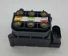 Air Suspension Solenoid Valve Unit for Mercedes Benz AMG GT 53 E53 AMG GLC300