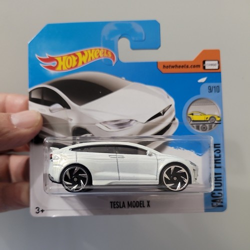 Hot Wheels Tesla Model X Short Card