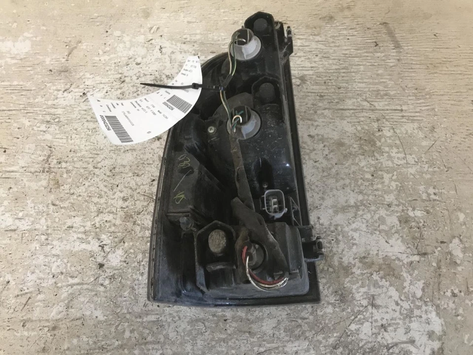 Passenger Right Tail Light With LED Fits 08-15 TACOMA 944618 - Image 3 of 4