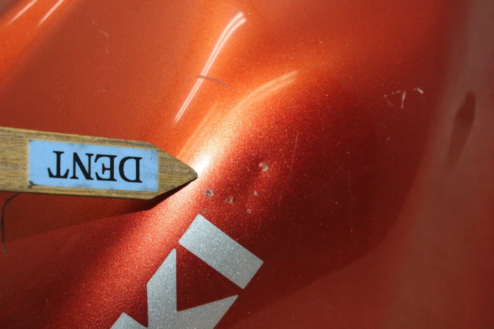 03-05 SUZUKI SV1000S OEM TANQUE DE GASOLINA PILA DE COMBUSTIBLE DEPÓSITO DE GASOLINA Foto 2 de 4