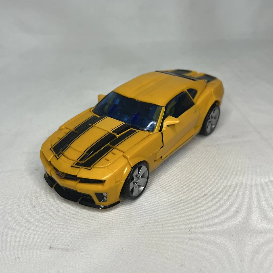 Transformers Bumblebee Hunt For The Decepticons Battle Ops - Image 2 of 4