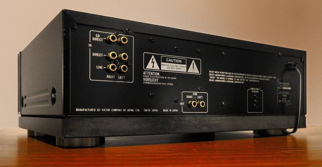 ☆3ヘッドVICTOR STEREO CASSETTE DECK TD-V731