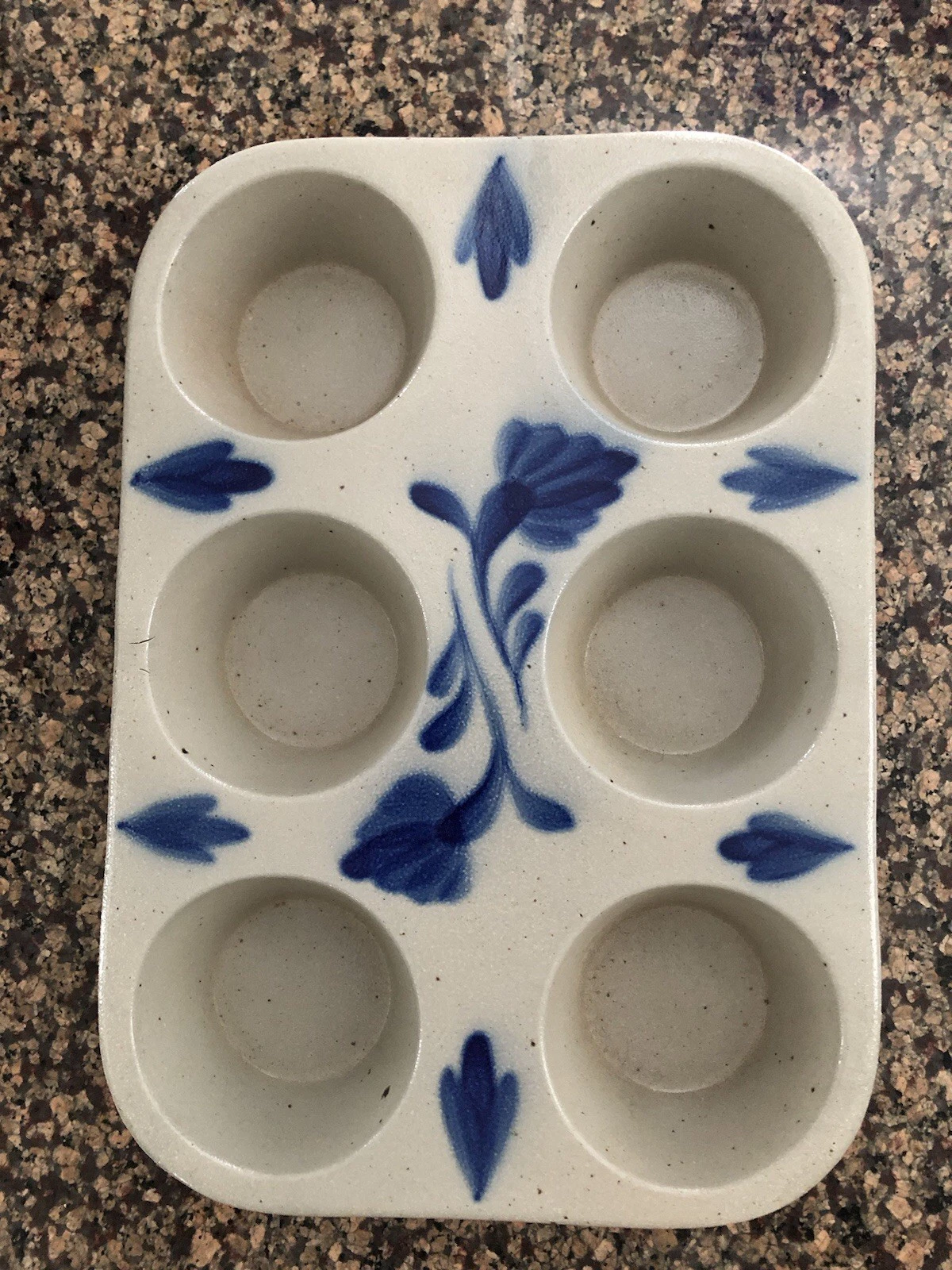 Salmon Falls Stoneware Pottery Muffin Don Haines Blue Penn. RARE