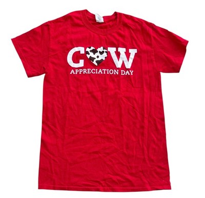Chick-Fil-A Shirt Top Size Small S ''Cow Appreciation Day'' Red Short Sleeve