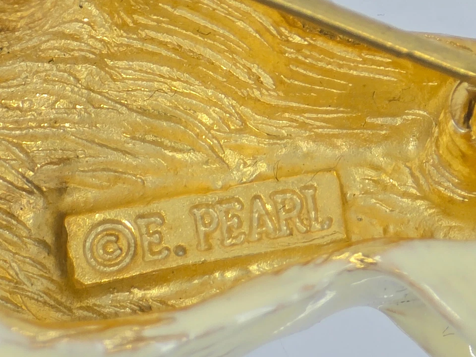 DE COLECCIÓN ERWIN PERLA DISEÑADOR ESMALTE con OJOS DE CRISTAL CANICHE PERRO BROCHE Foto 2 de 4