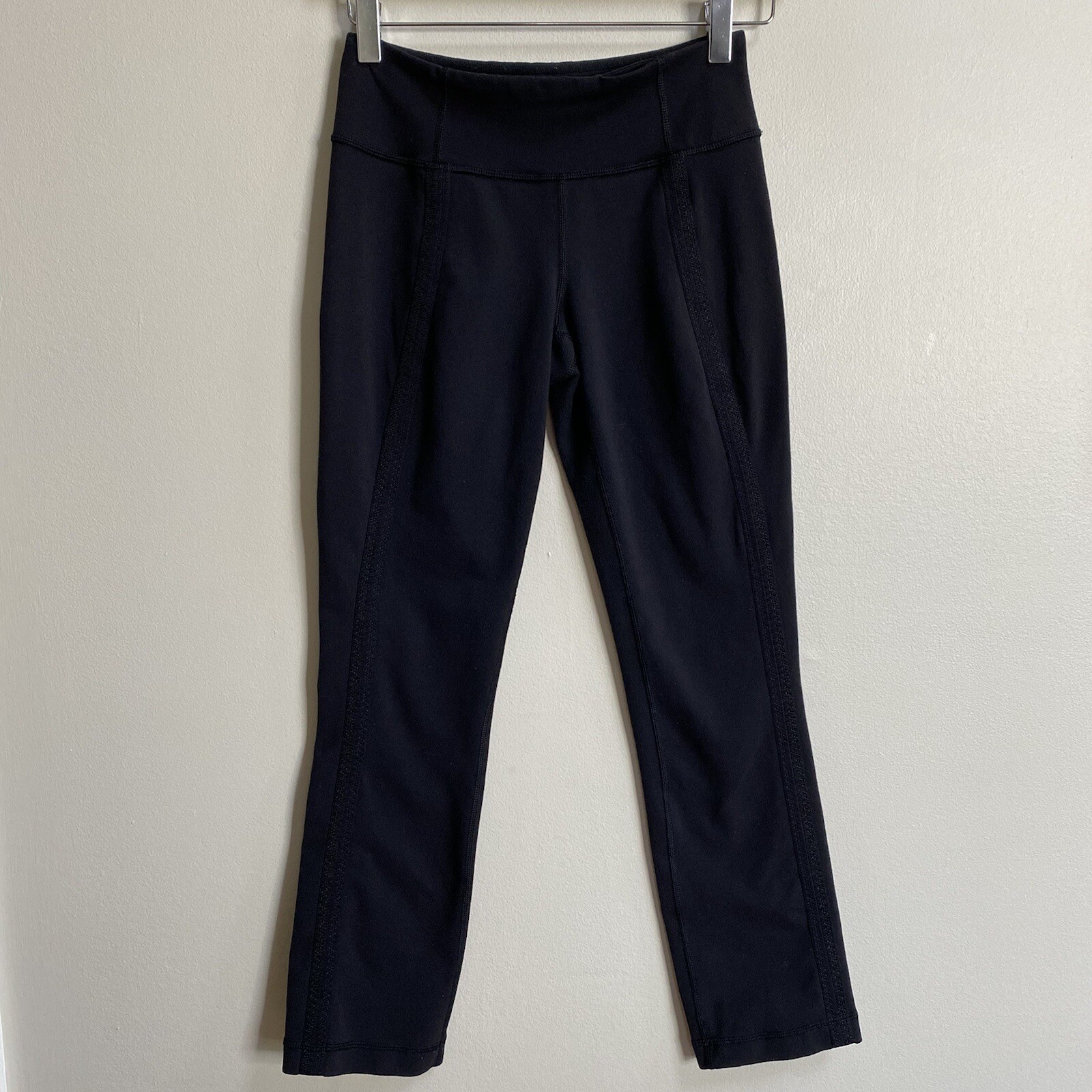 Lulmon Wunder Under Black Striped Crop Leggings Size 4