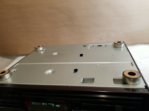 ONKYO COMPACT DISC PLAYER MODEL # DX-C310 Built in Japan 1992. PARTS ONLY! - Picture 7 of 7