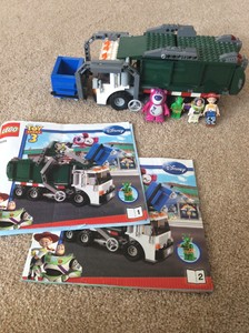 toy story trash truck