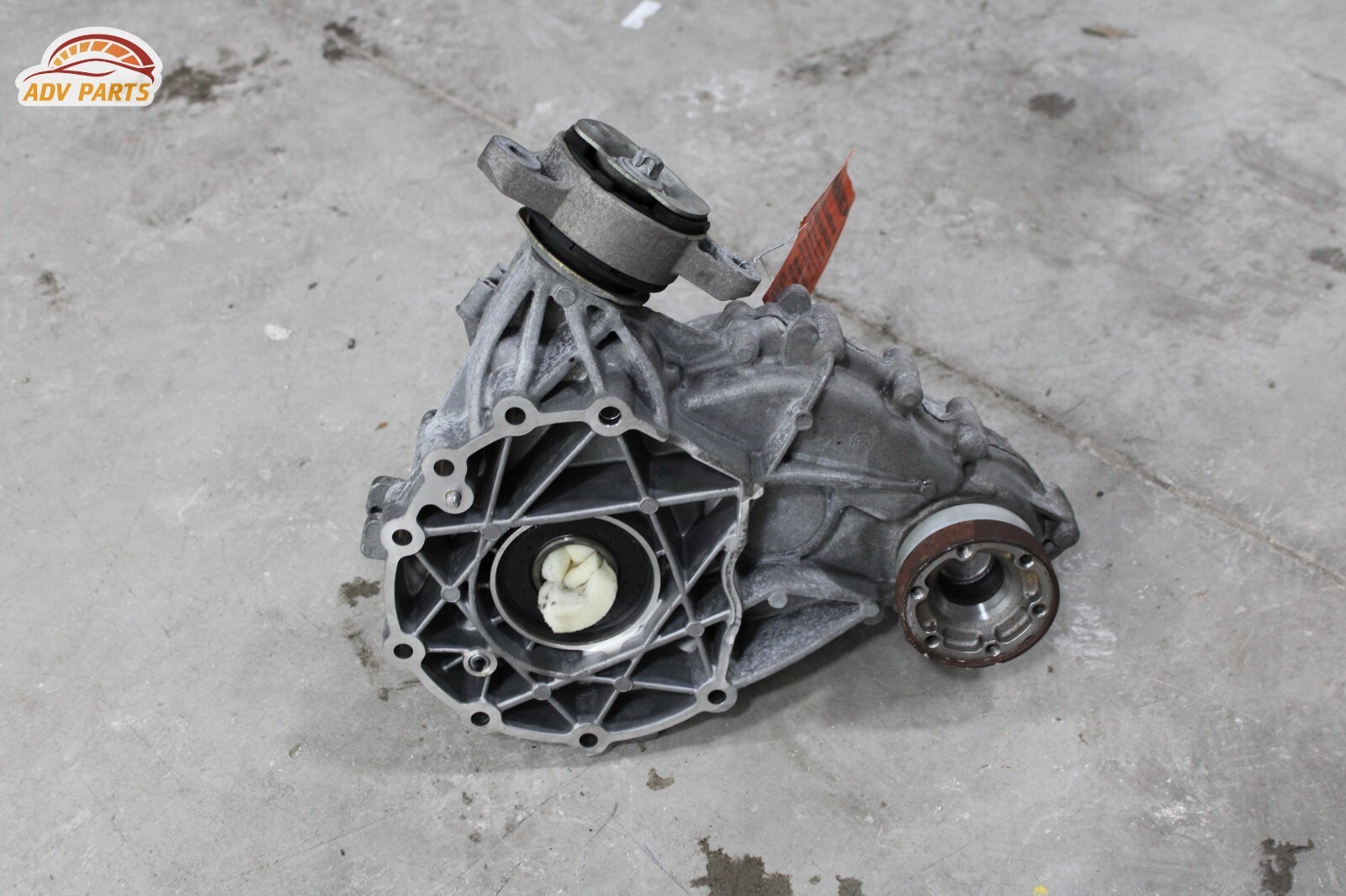 2017 - 2020 MASERATI LEVANTE AWD AUTOMATIC TRANSMISSION TRANSFER CASE OEM