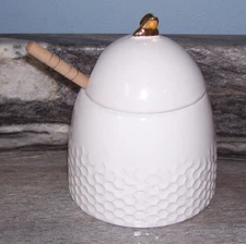 IQ Accessories Bee Hive Honey Pot / Jar with Wood Dipper Nice!