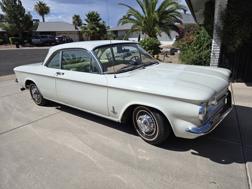 1962 Chevrolet Corvair model 900