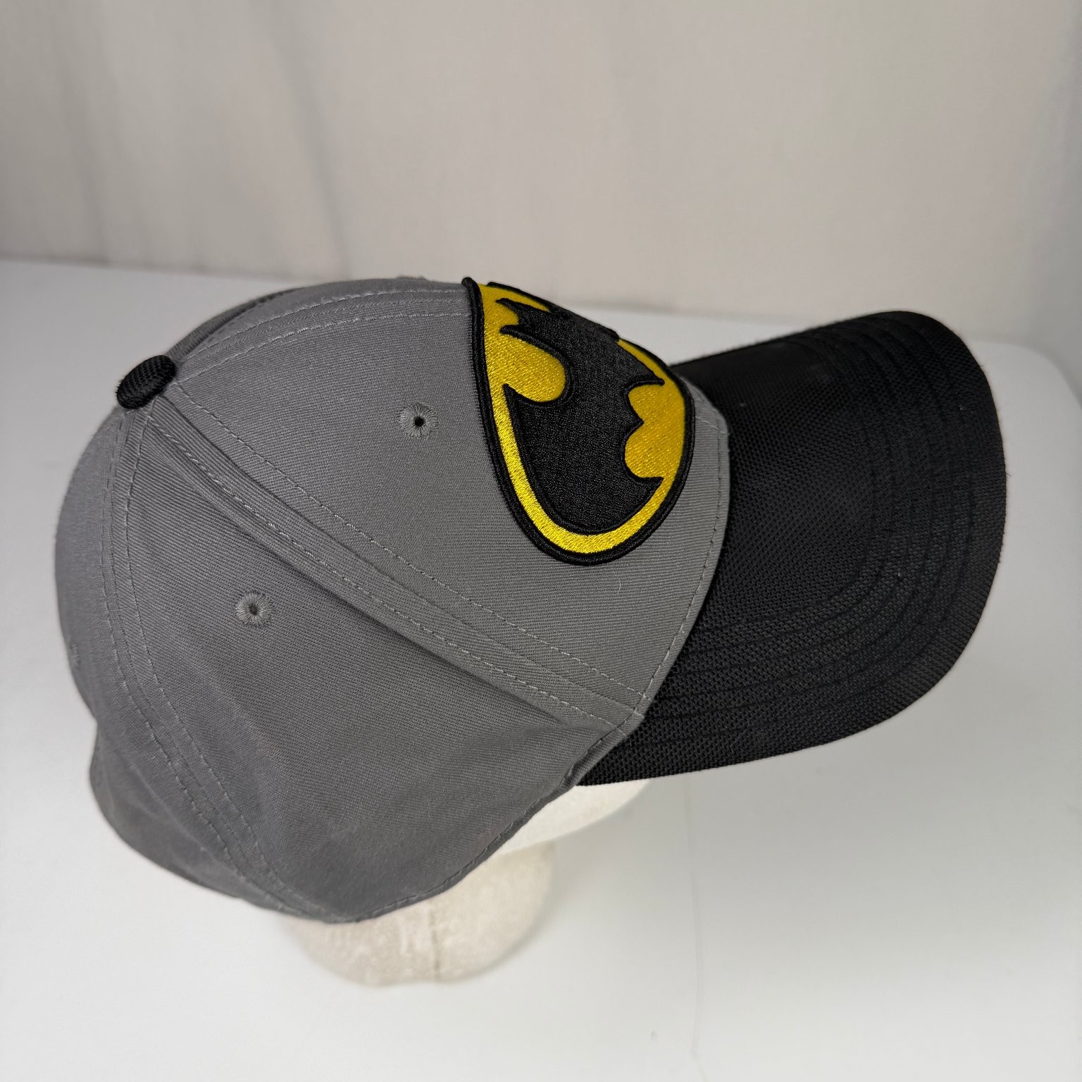 DC Comics Batman Baseball Cap Adjustable Men's Gr… - image 4