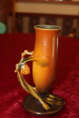 Vintage Roseville Vase, Pinecone  7.5 inches tall