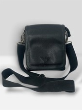 Borsa a tracolla uomo Emporio Armani messenger in pelle nera