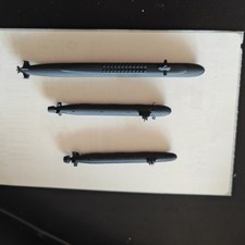 1/2000  Ohio-class nuclear submarine/Seawolf-...