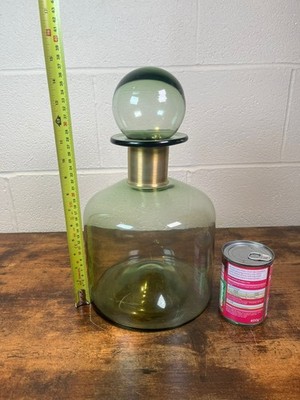 Sehr große grüne Glas Apotheker Flasche Vase Karaffe Messing Hals & Stopfen