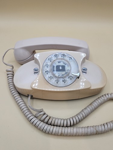 Telefono Vintage Bell Western Elettrico Beige Tan Princess Quadrante Rotante Anni 70 - Foto 2 di 9