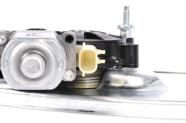 Подлинный регулятор стеклоподъемника заднего со стороны водителя и мотор в сборе GM 22867699 - Изображение 4 из 4