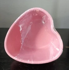 2022 Target Bullseye Playground Heart Shaped Ceramic Ramekins Pink Bowl Dish 2pk
