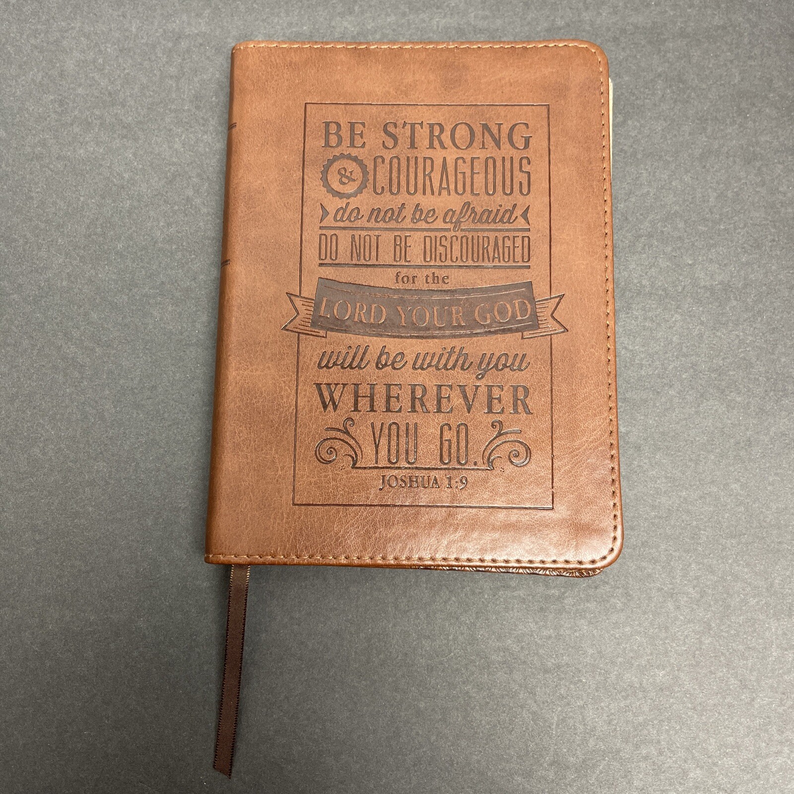 Be Strong & Courageous Josh 1:9 Lux Leather Journal-image