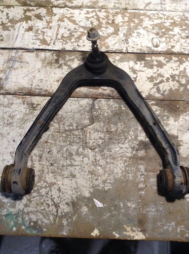 01 02 03 04 05 06 Suburban Tahoe Yukon Right Passenger Front Upper Control Arm. - Picture 2 of 5