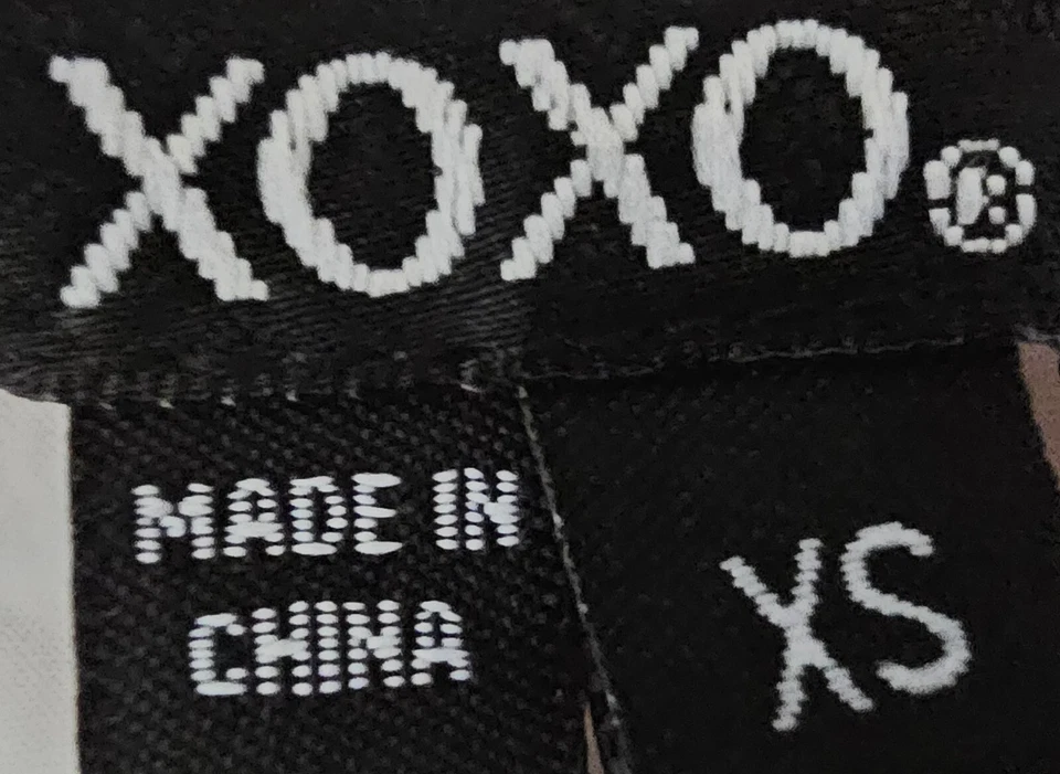 XOXO 女式衬衫上衣衬衫 XS 码 X 小号象牙老虎印花 — 第 2/4 张图片