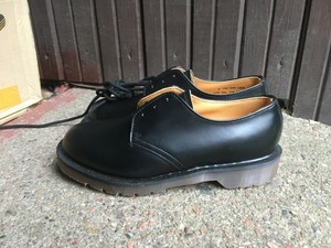 dr martens gibson