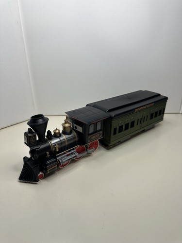 Disney Planes Muir Train Transporter Piston Peak Eisenbahn Lokomotive und Auto