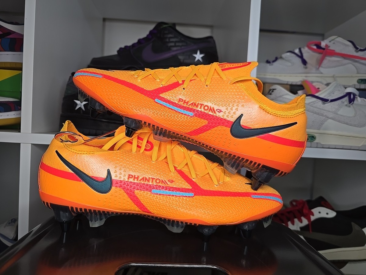 Nike Men's 7.5 Phantom GT2 Elite SG Orange Black Soccer Cleats