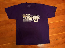 WASHINGTON HUSKIES - NCAA/FBS/PAC 12  2023 Championship  - YOUTH  LARGE T SHIRT